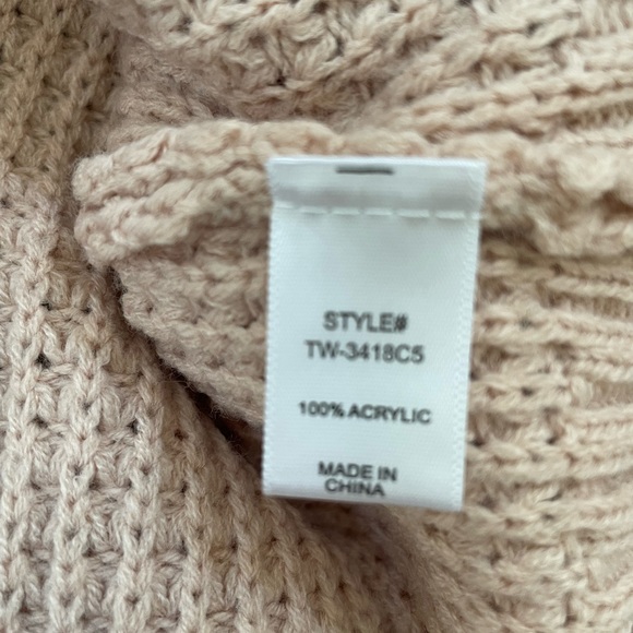 NWOT Blush/Dusty Pink Waffle-knit Double V-Neck Sweater. XS - Picture 8 of 13